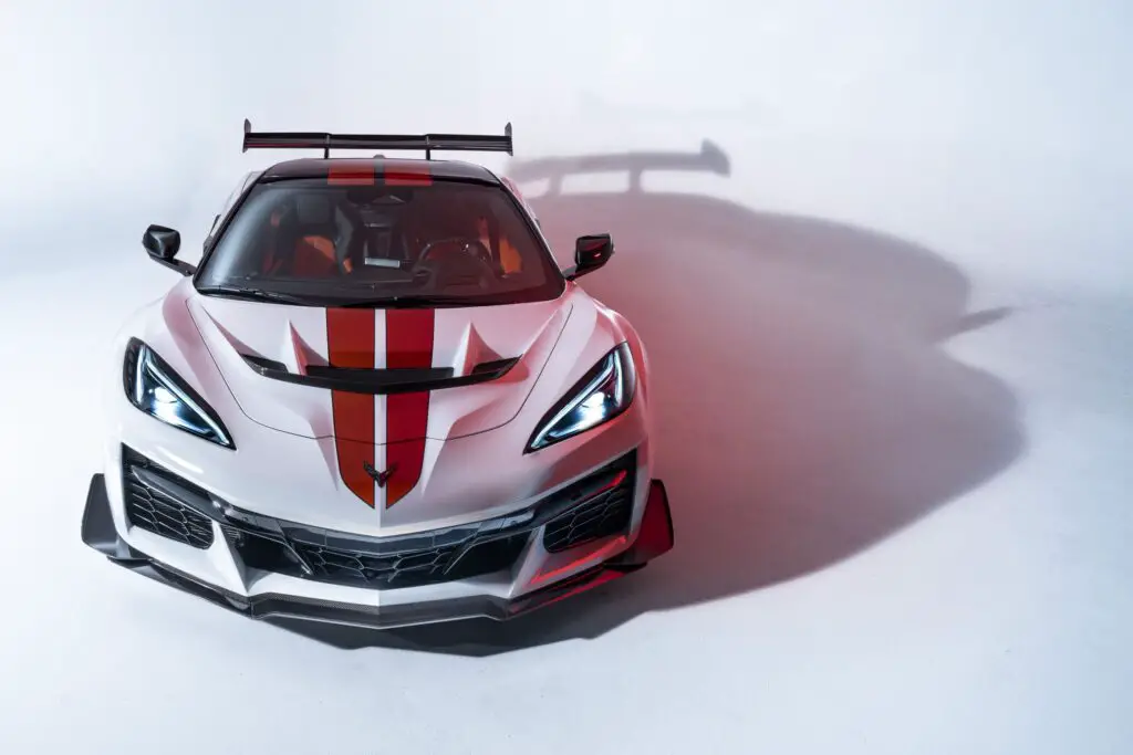 Front-angle view of the chevrolet corvette z1 concept showcasing aerodynamic body lines, sleek headlights, and futuristic design